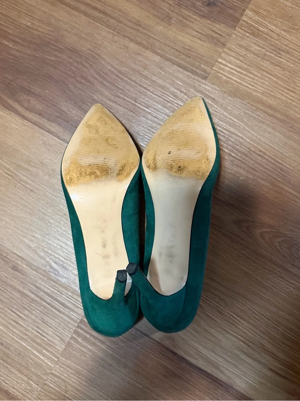 Joy In Love Green Pointed Suede Pumps
